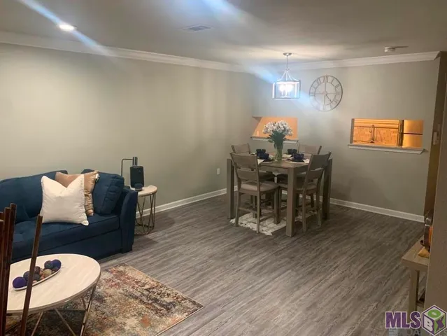 $1,300 | 13005 Briar Hollow Avenue, Baton Rouge, LA 70810