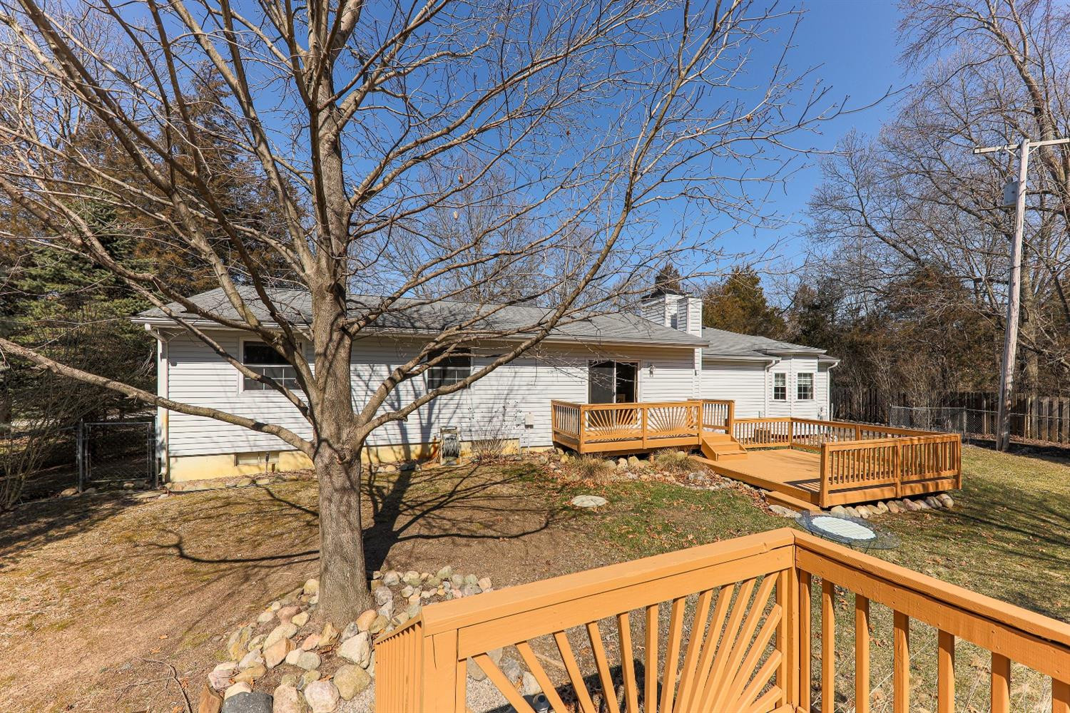 3618 Cordley Lake Road Pinckney, MI 48169 - Photo 27 of 31 Photo 27
