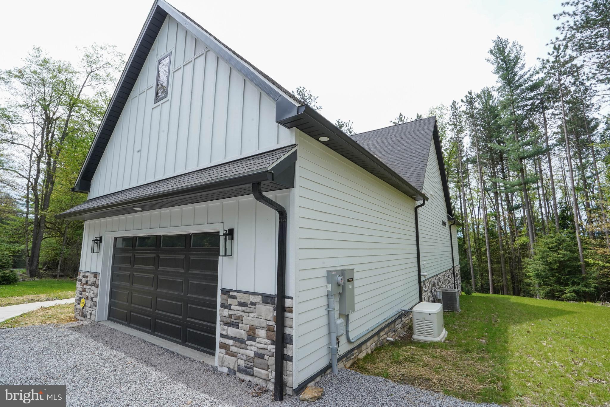2045 Swallow Falls Road Oakland, MD 21550 - Photo 10 of 79 Gallery Image 10