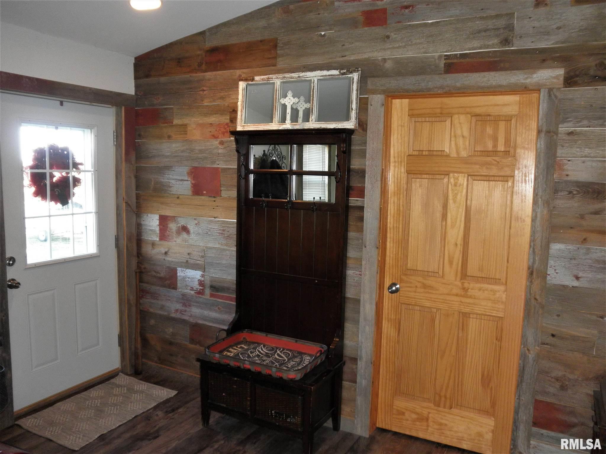 25117 East Birds Corner Road Canton, IL 61520 - Photo 13 of 50