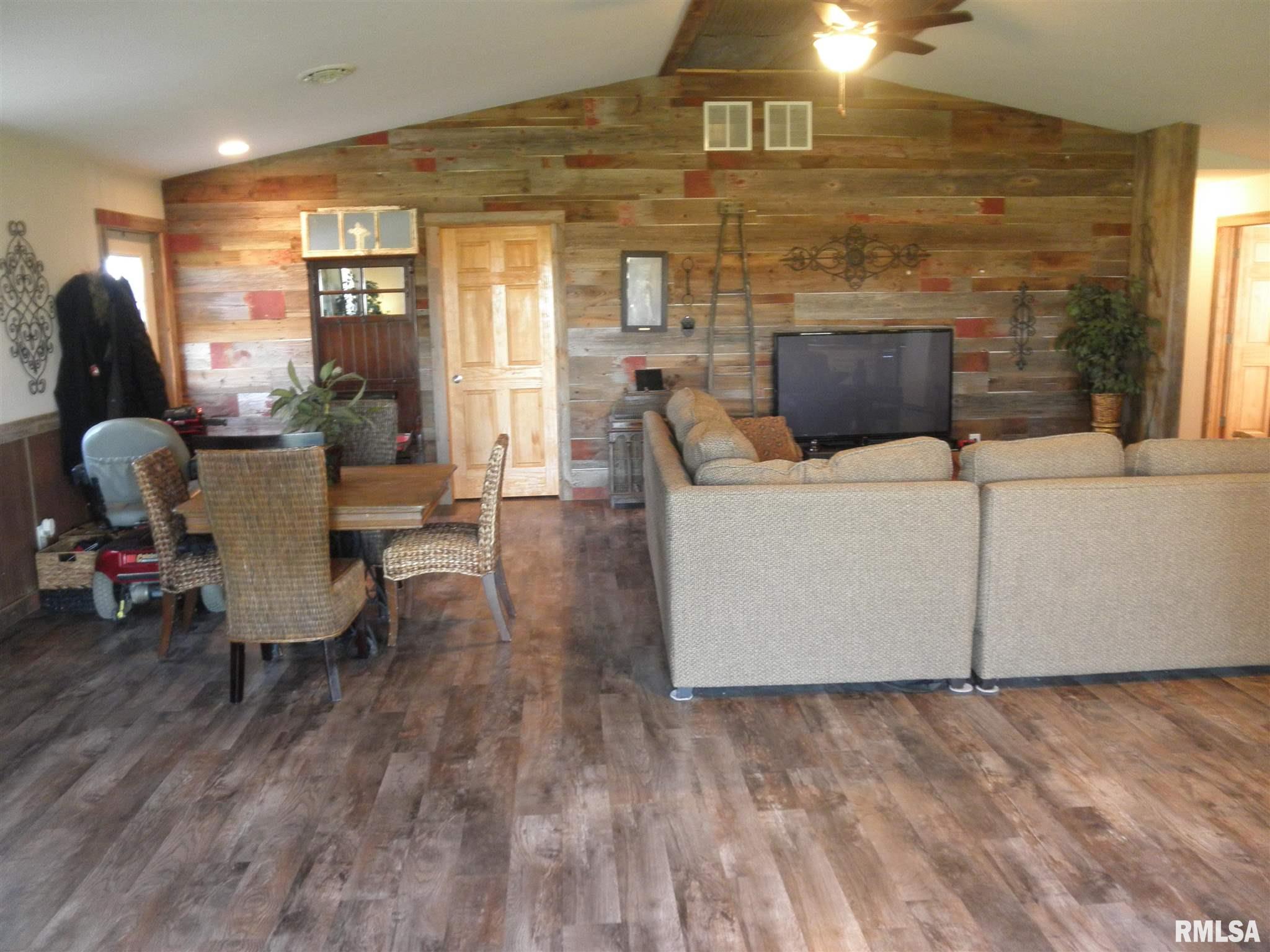 25117 East Birds Corner Road Canton, IL 61520 - Photo 15 of 50