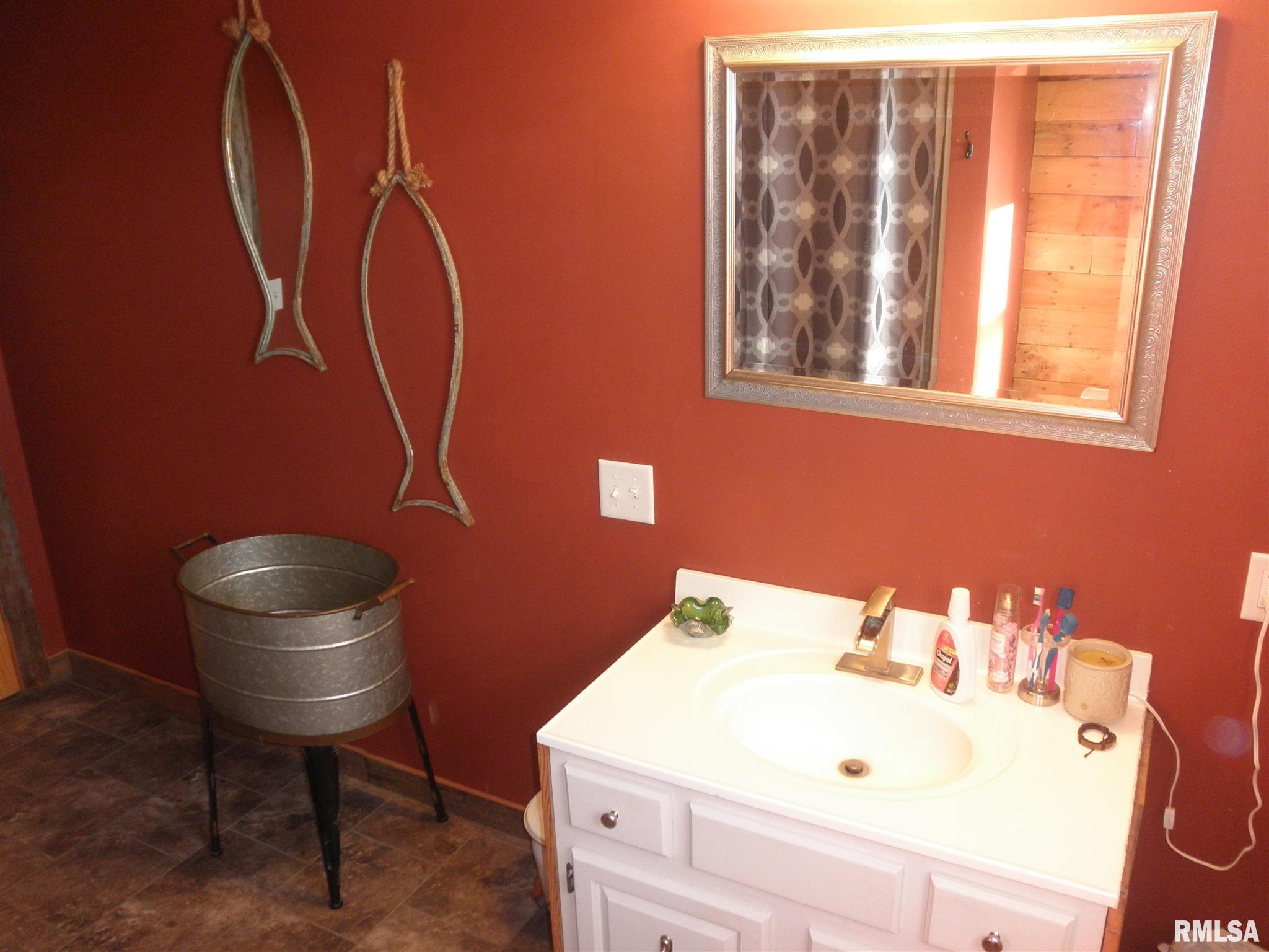 25117 East Birds Corner Road Canton, IL 61520 - Photo 25 of 50