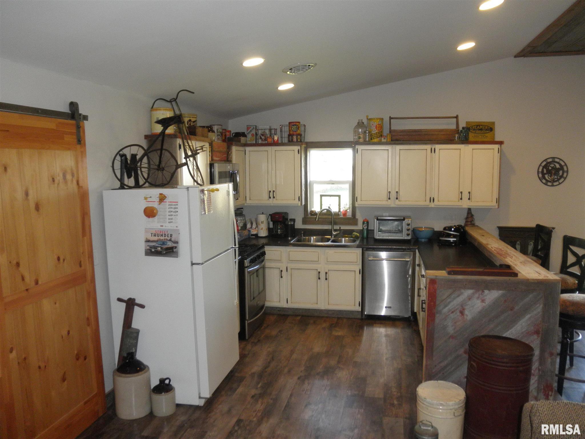 25117 East Birds Corner Road Canton, IL 61520 - Photo 41 of 50