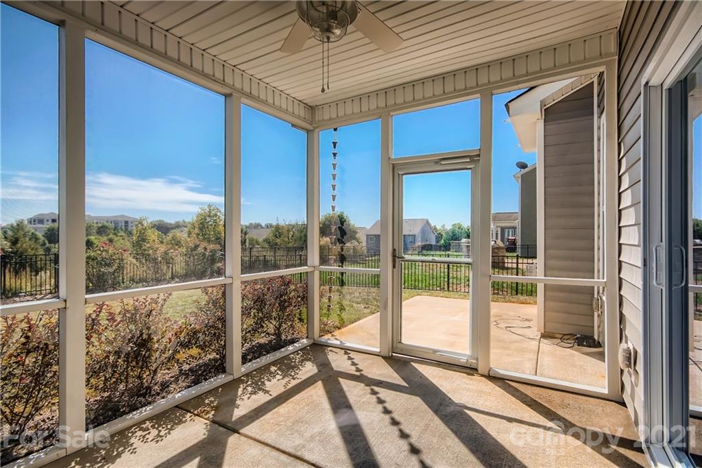 8927 Inverness Bay Road Charlotte, NC 28278 - Photo 33 of 33 Gallery Image 33
