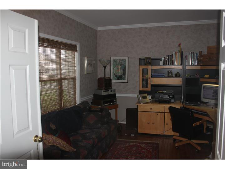 47 Kulp Road East Chalfont, PA 18914 - Photo 12 of 25 Office / Study