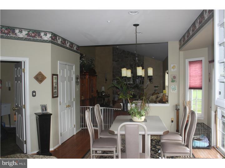 Breakfast Room
