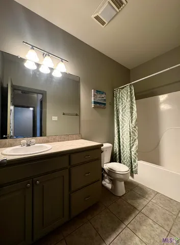 $2,100 | 12446 Dutchtown Villa Drive, Geismar, LA 70734