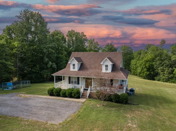 $589,900 | 225 Sherman Road, Charlotte, TN 37036