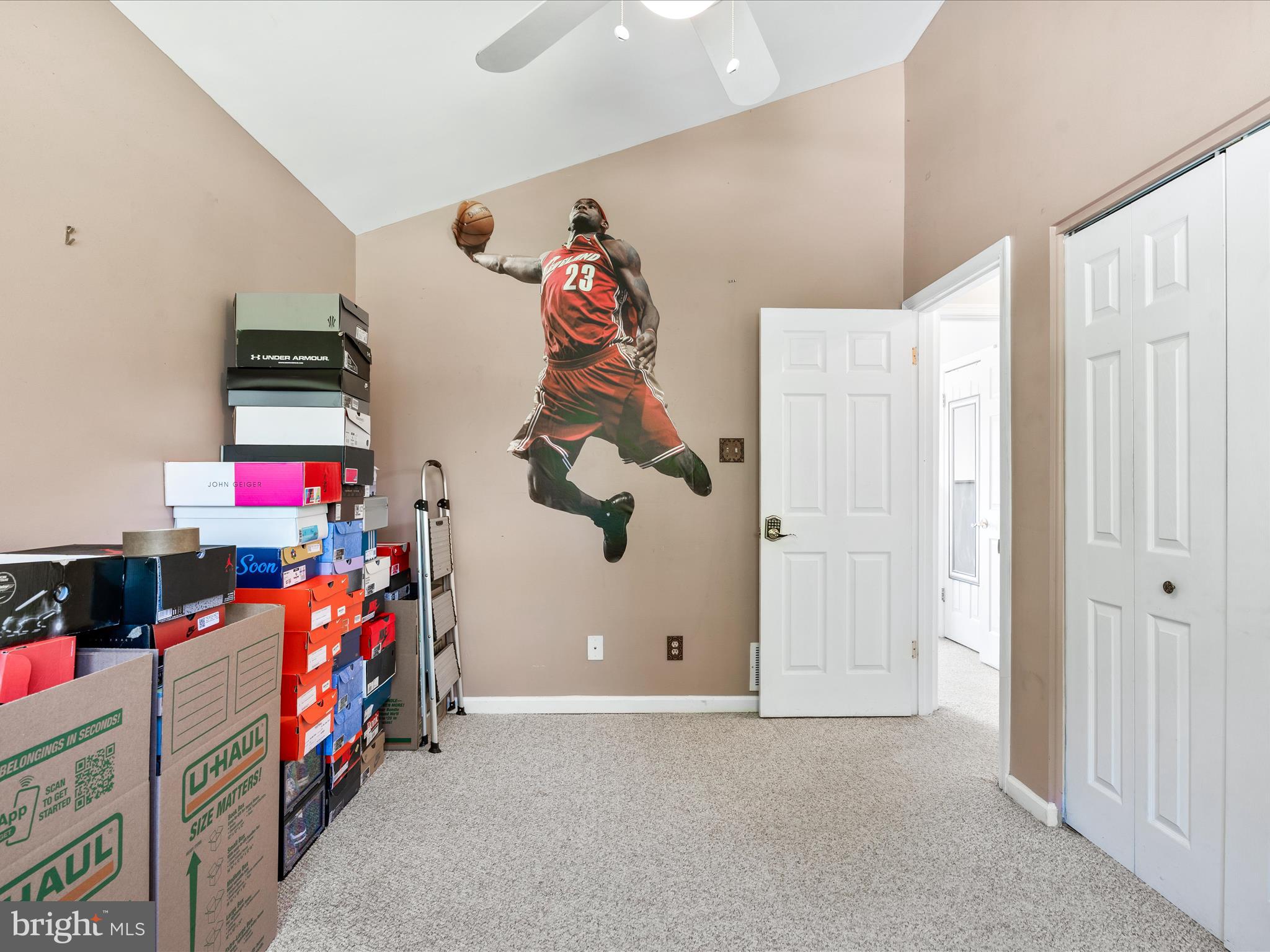 701 Cockeys Mill Road Reisterstown, MD 21136 - Photo 28 of 69 Guest Room #2
