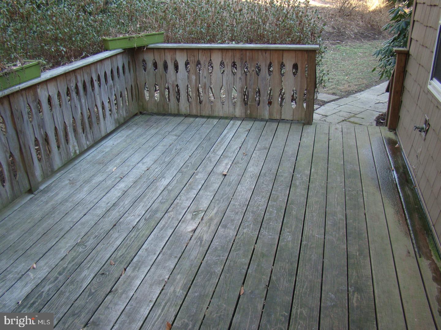 771 Talbotville Road Honey Brook, PA 19344 - Photo 18 of 24 Deck