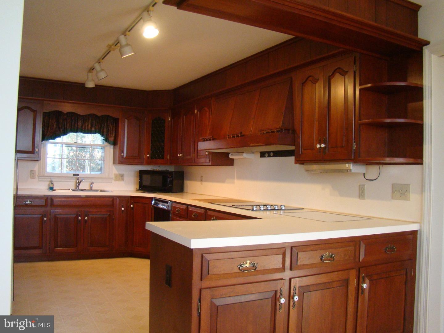 771 Talbotville Road Honey Brook, PA 19344 - Photo 8 of 24 Kitchen