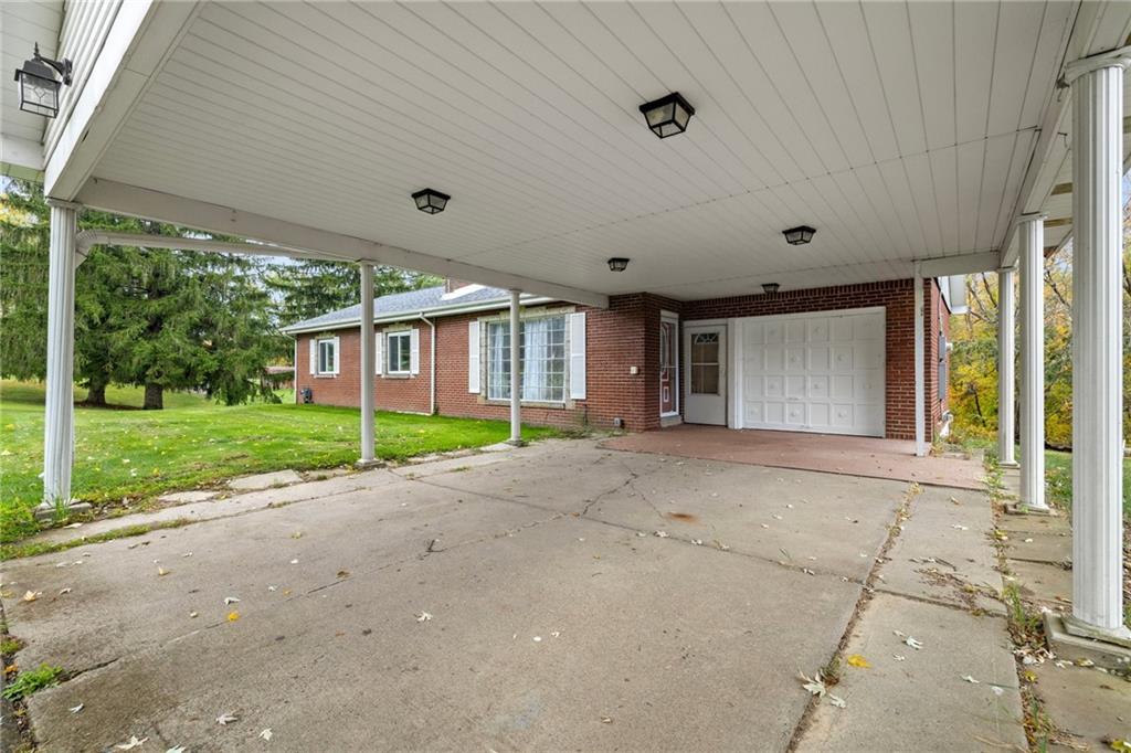138 Mowry Road Monaca, PA 15061 - Photo 5 of 29 Gallery Image 5