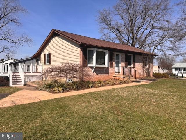 8304 Rolling Road Manassas, VA 20110 - Photo 1 of 12 Gallery Image 1
