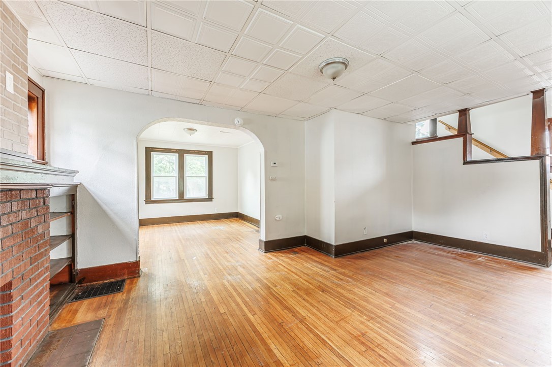 140 Curlew Street Rochester, NY 14613 - Photo 6 of 29