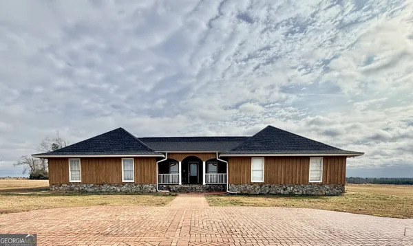 $585,000 | 2166 Highway 199, Mount Vernon, GA 30445