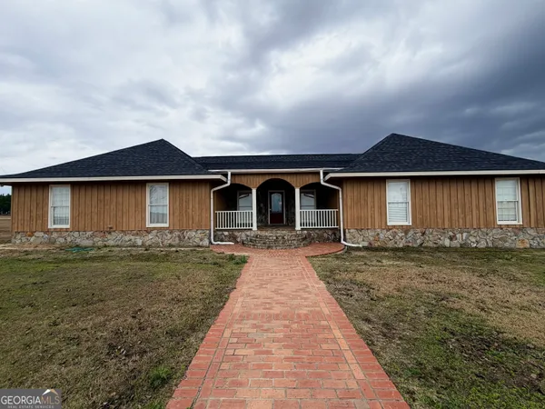 $585,000 | 2166 Highway 199, Mount Vernon, GA 30445