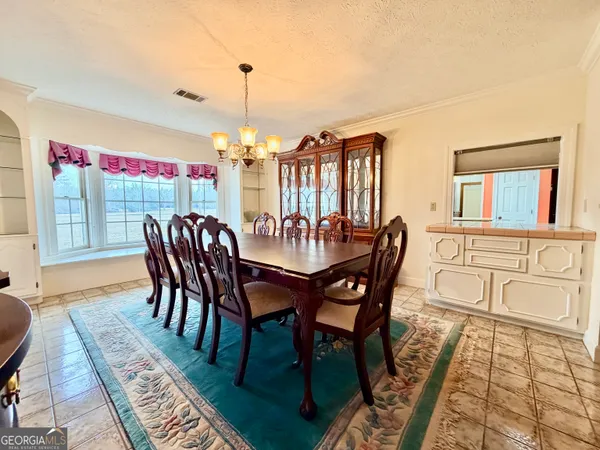 $585,000 | 2166 Highway 199, Mount Vernon, GA 30445