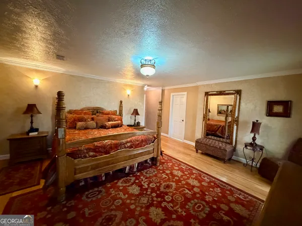 $585,000 | 2166 Highway 199, Mount Vernon, GA 30445