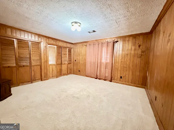 $585,000 | 2166 Highway 199, Mount Vernon, GA 30445