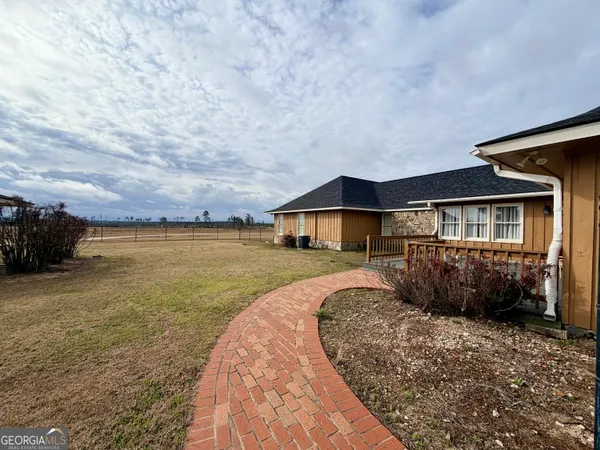 $585,000 | 2166 Highway 199, Mount Vernon, GA 30445