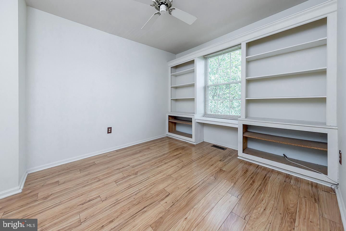 4 Shira Court Mount Holly, NJ 08060 - Photo 11 of 16 a view of room with a bed and a ceiling fan