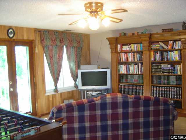 7375 Gemstone Drive Reno, NV 89511 - Photo 6 of 9 Photo 6