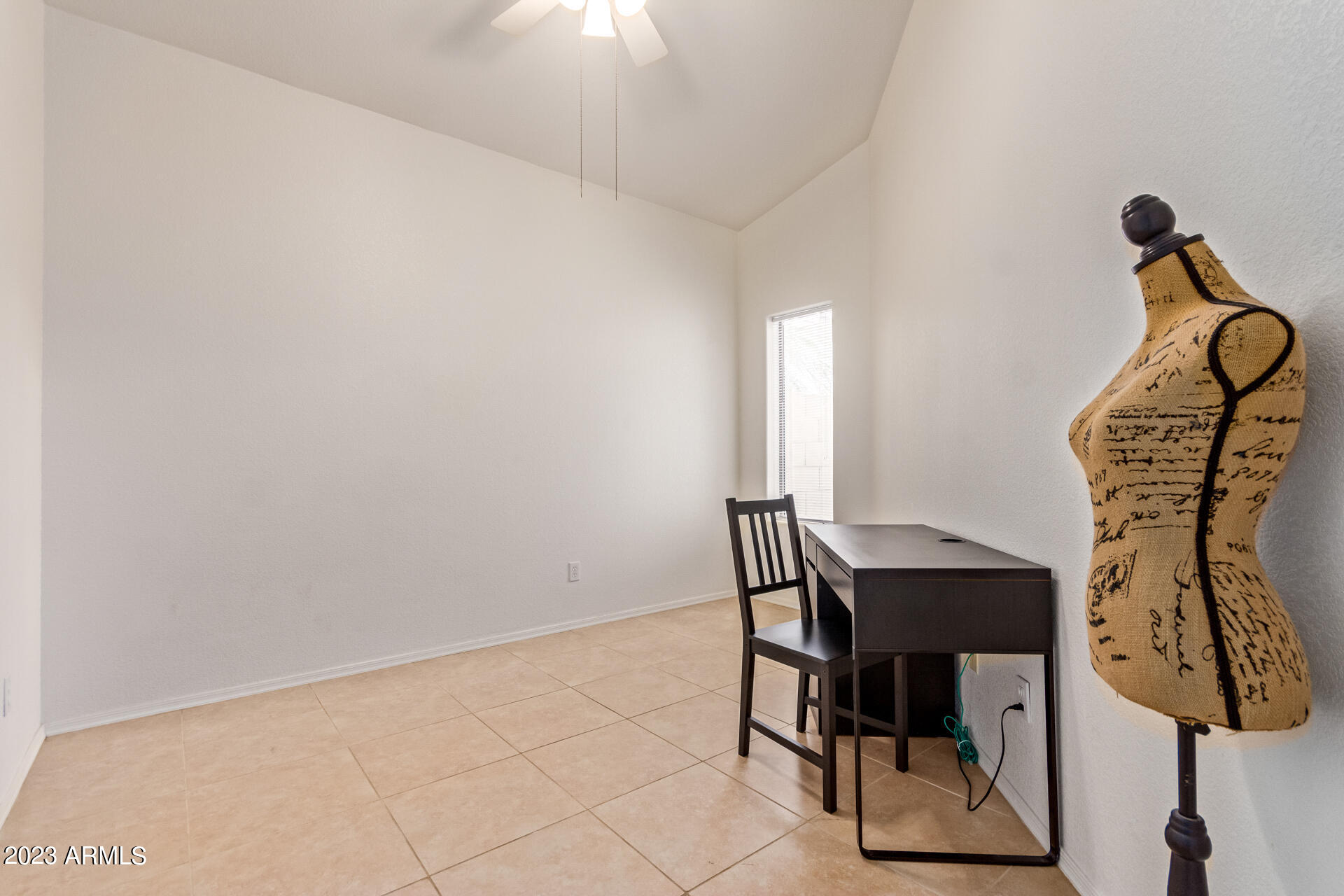 3219 East Fremont Road Phoenix, AZ 85042 - Photo 13 of 45 30 Fremont 3219