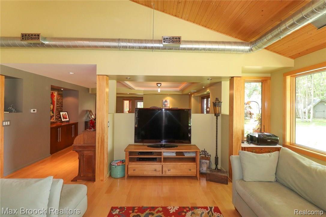 2275 Morris Road Lapeer, MI 48446 - Photo 34 of 81 565126D7-D438-4A75-95AF-9BDB6F1B1548.jpeg