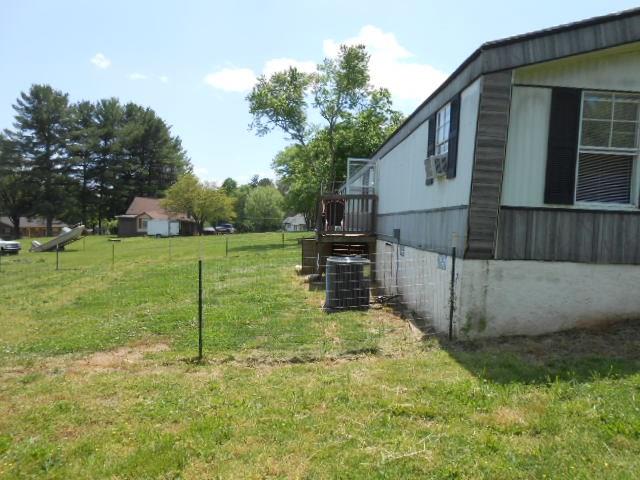 4044 Littlejohn Church Road Lenoir, NC 28645 - Photo 8 of 32 Gallery Image 8