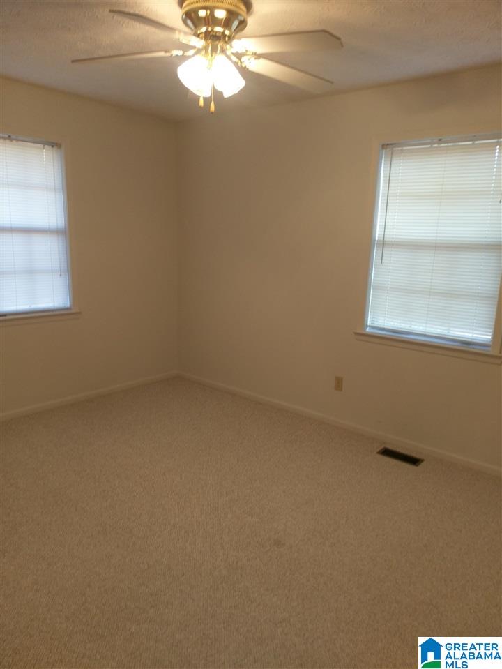 338 Collum Street Jemison, AL 35085 - Photo 10 of 27