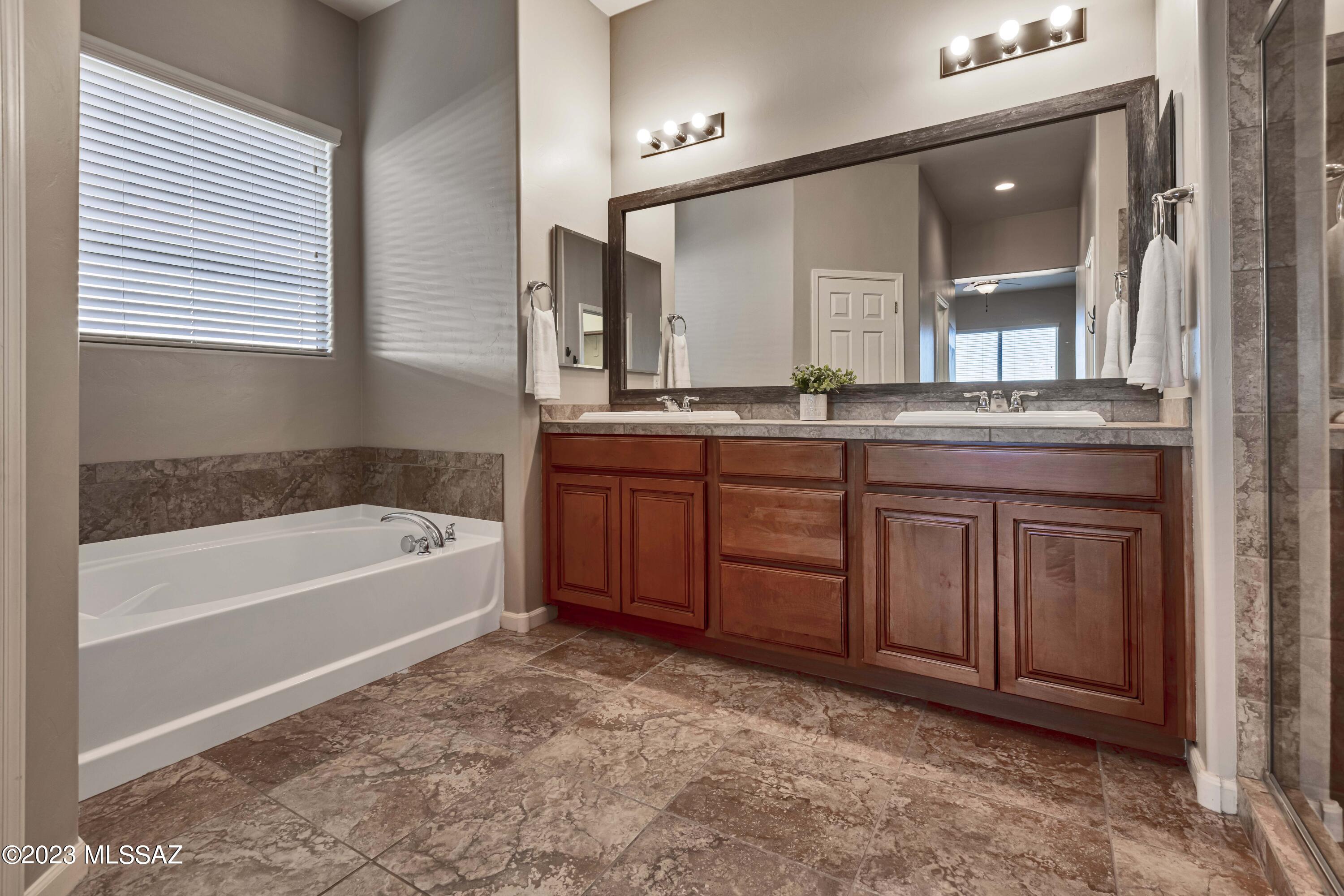 60510 Eagle Ridge Drive Tucson, AZ 85739 - Photo 29 of 44