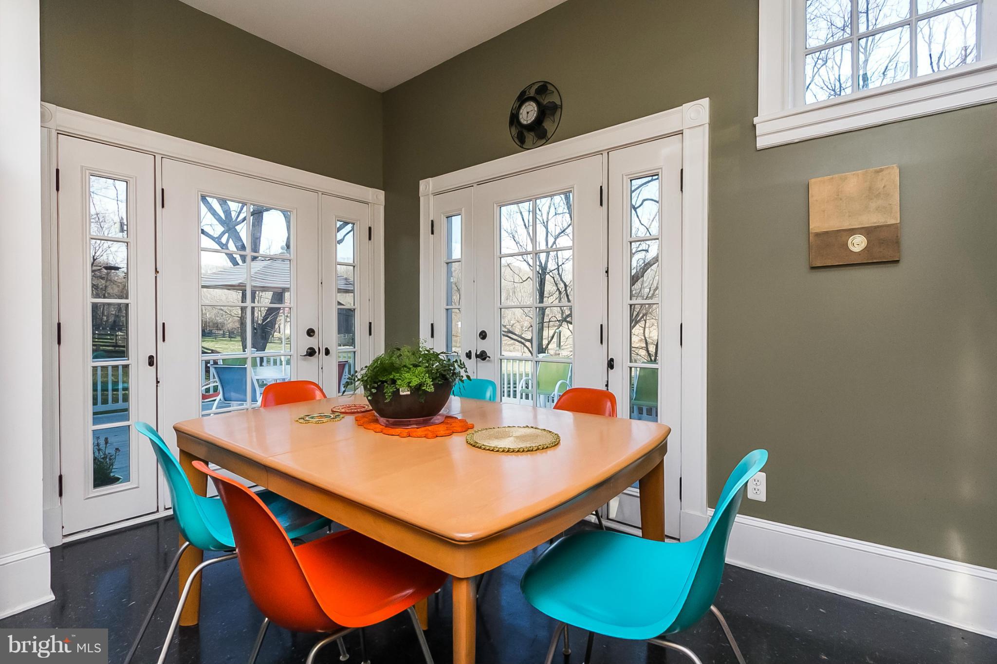 808 Upper Glencoe Road Sparks, MD 21152 - Photo 9 of 30 Breakfast Area