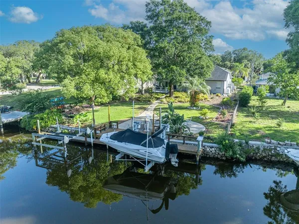 $575,000 | 11768 West Riverhaven Drive, Homosassa, FL 34448