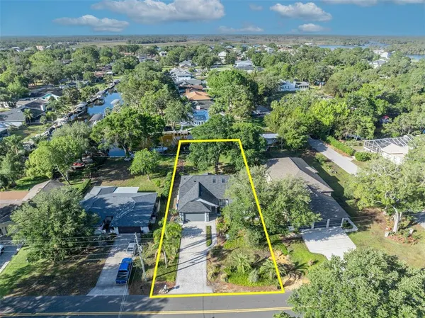 $575,000 | 11768 West Riverhaven Drive, Homosassa, FL 34448