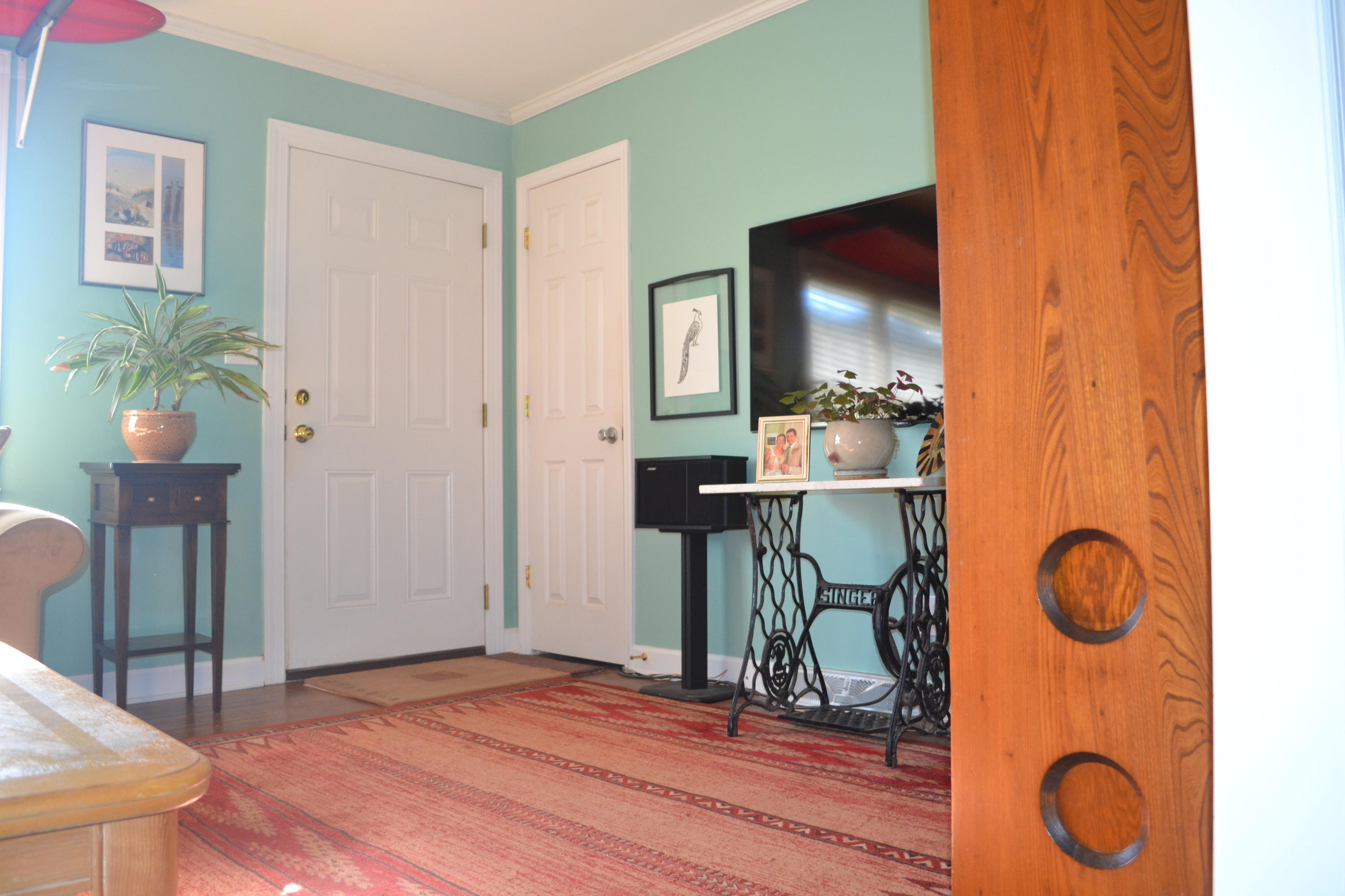 1128 Ocean View Road Charleston, SC 29412 - Photo 4 of 25 DSC_0142