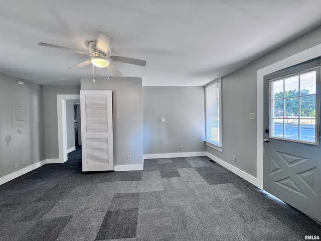 $21,000 | 310 South Madison Street, Macomb, IL 61455