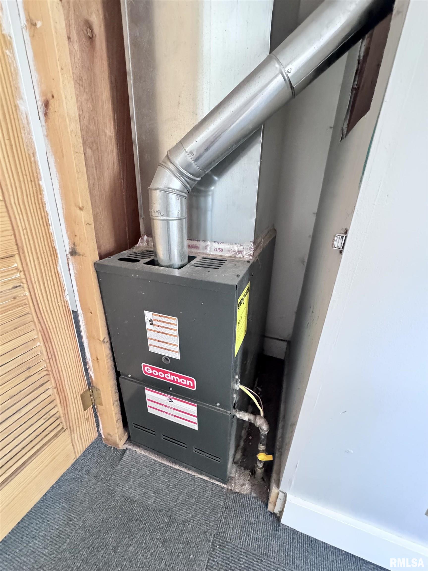 310 South Madison Street Macomb, IL 61455 - Photo 9 of 12