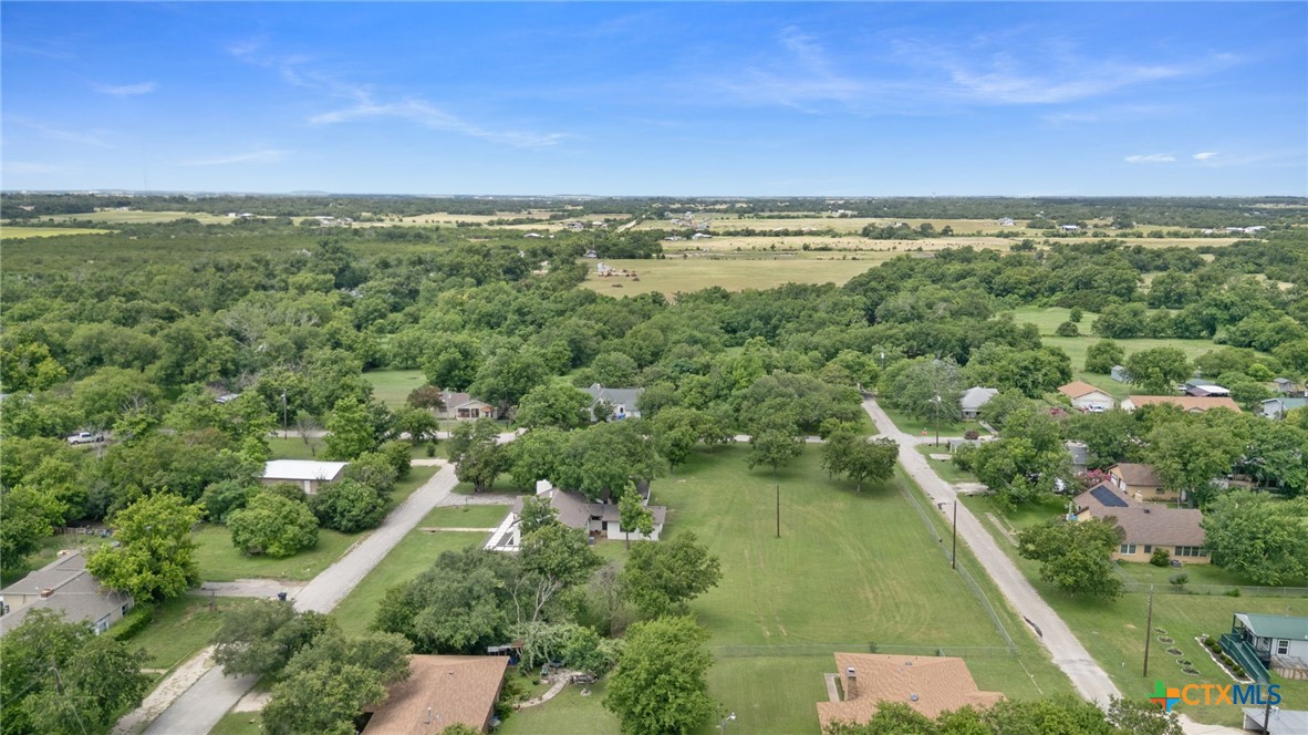 102 Elmo Street Florence, TX 76527 - Photo 26 of 32