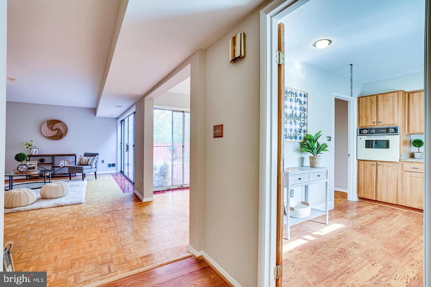 11503 Links Drive Reston, VA 20190 - Photo 4 of 12