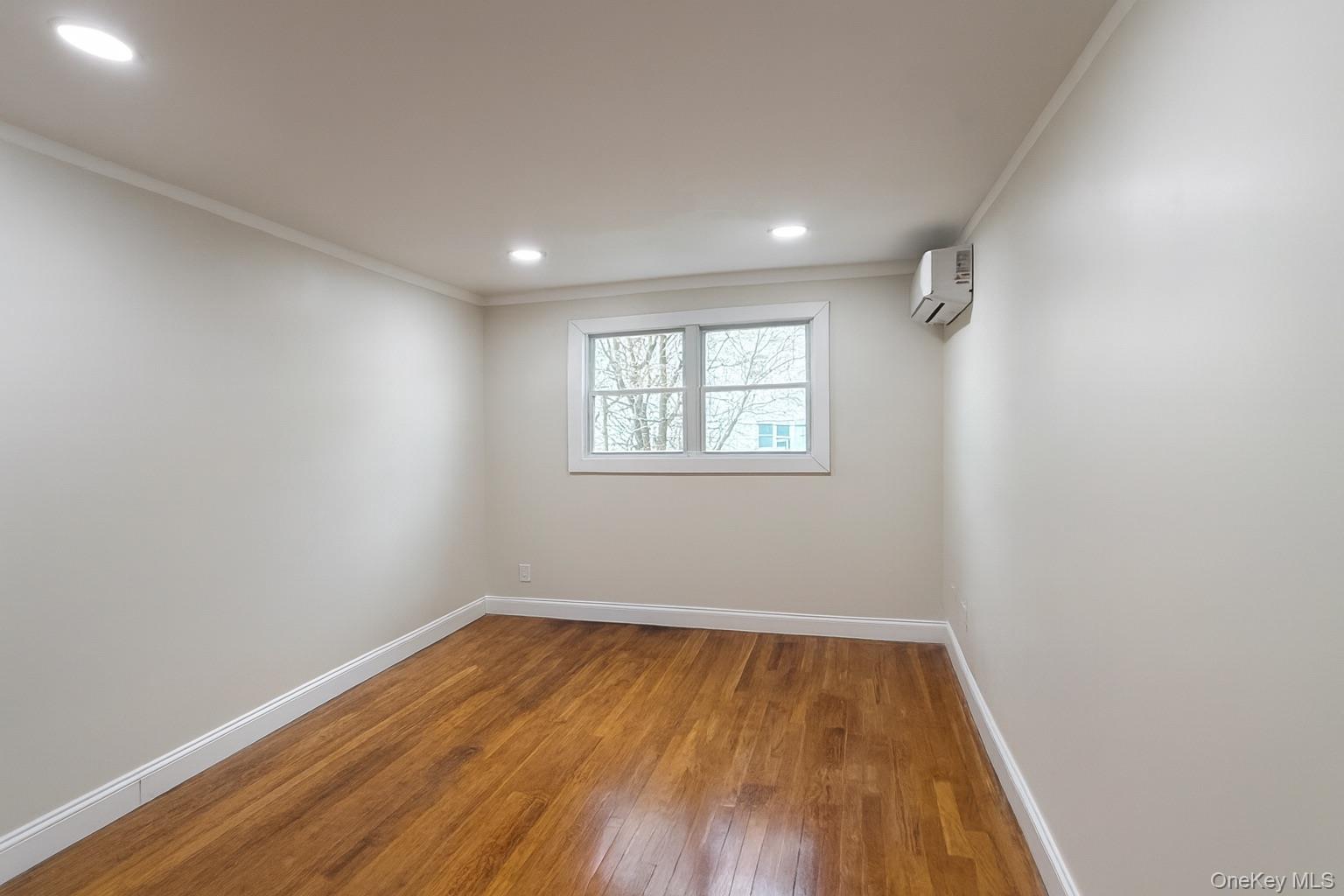 195 Meagher Avenue, Unit 1 Bronx, NY 10465 - Photo 7 of 12