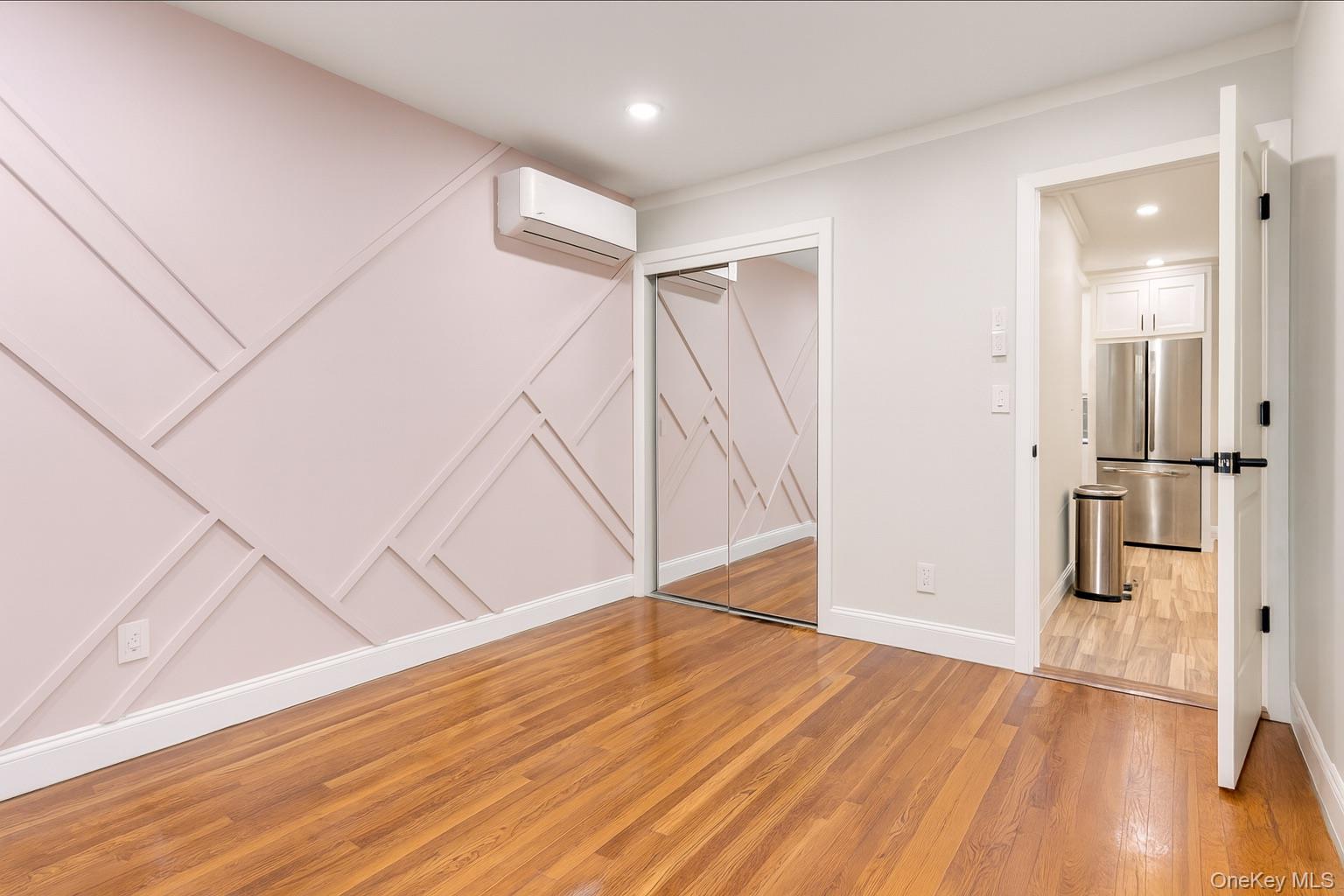 195 Meagher Avenue, Unit 1 Bronx, NY 10465 - Photo 10 of 12