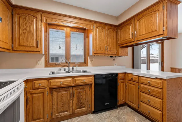 $324,900 | 2405 North Erb Street, Appleton, WI 54911