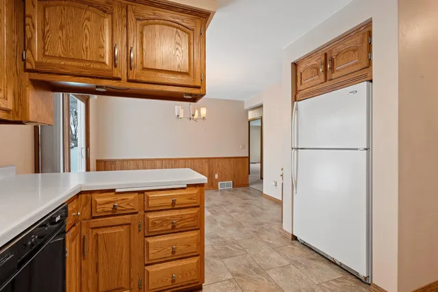 $324,900 | 2405 North Erb Street, Appleton, WI 54911