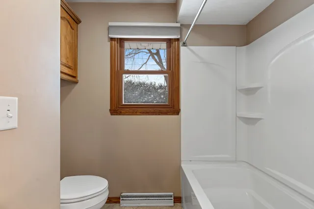 $324,900 | 2405 North Erb Street, Appleton, WI 54911