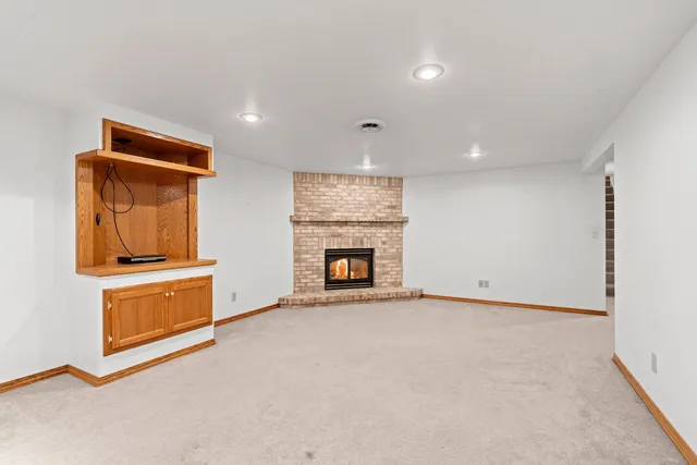 $324,900 | 2405 North Erb Street, Appleton, WI 54911