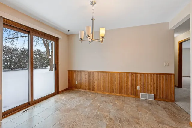 $324,900 | 2405 North Erb Street, Appleton, WI 54911