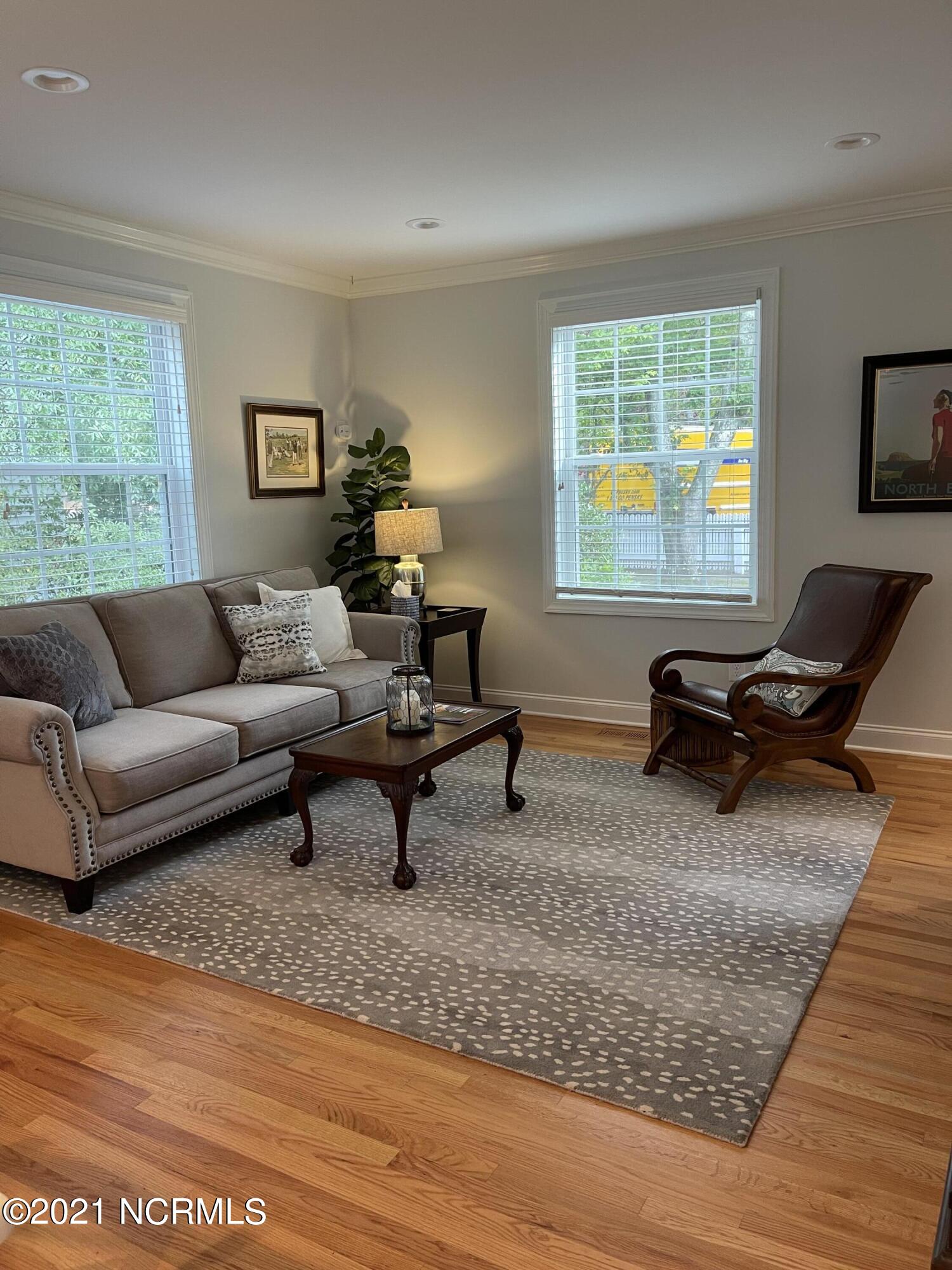 65 Dundee Road Pinehurst, NC 28374 - Photo 7 of 7 Living Room
