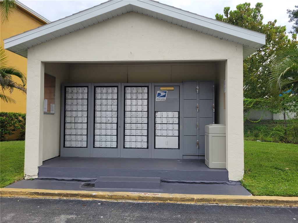 1665 West Oak Ridge Road, Unit D Orlando, FL 32809 - Photo 29 of 44 Gallery Image 29