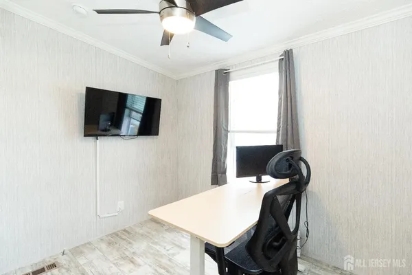 $215,000 | 4 Oakdale Village Drive, Kendall Park, NJ 08824