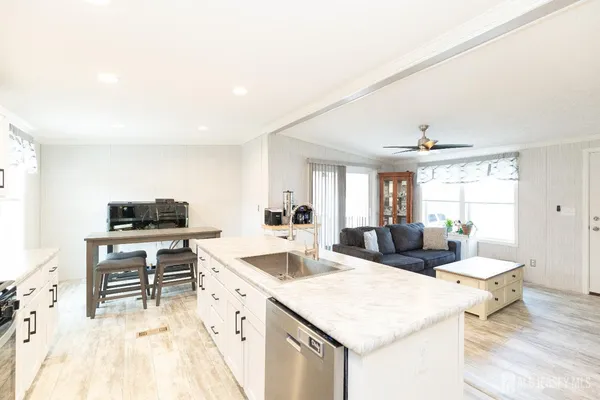 $215,000 | 4 Oakdale Village Drive, Kendall Park, NJ 08824